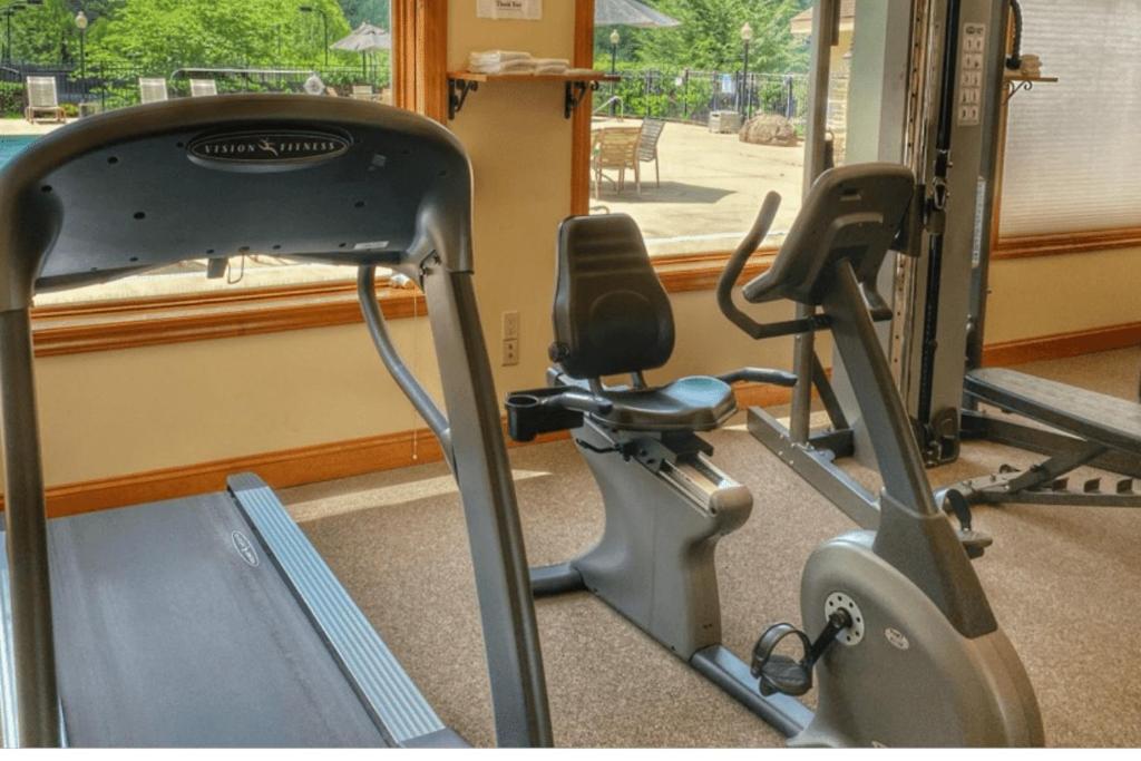 Condo With Stunning Mountain And 6Th Green Views Near Harrahs Cherokee Bryson City Whittier Exterior photo